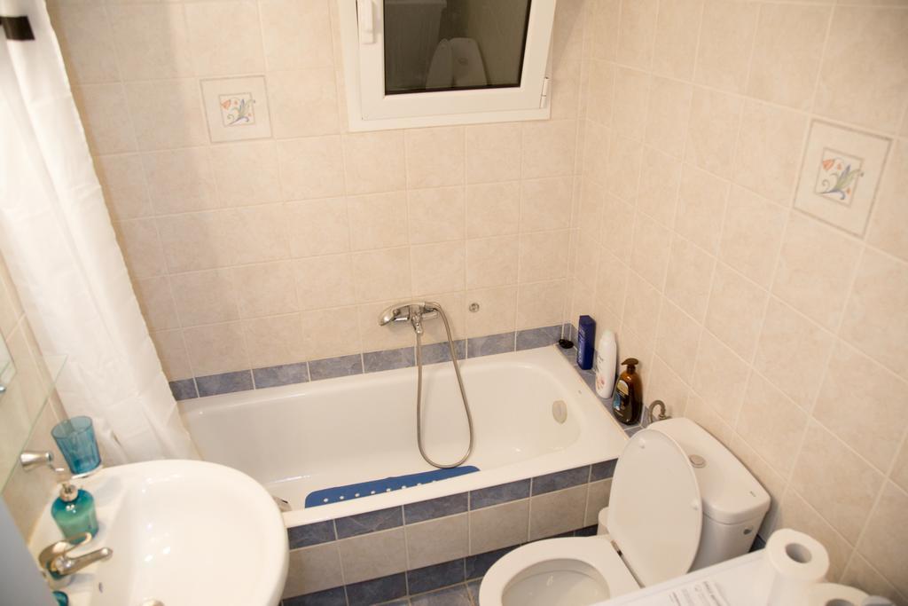 Apartment Gazi Area Close To Subway *