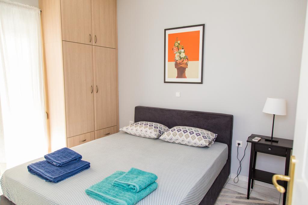 Gazi Area Close To Subway Apartment