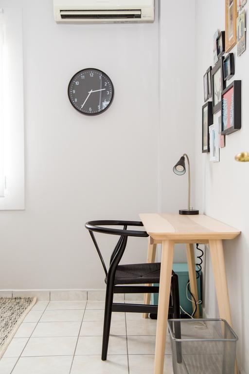 Apartment Gazi Area Close To Subway